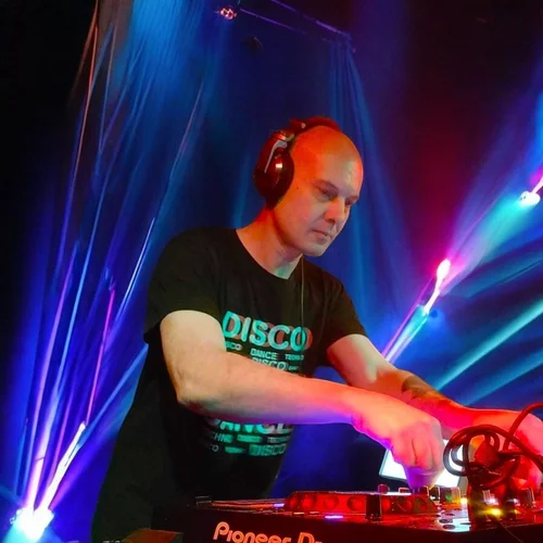 https://www.mixcloud.com/NickWilliamsOfficial/